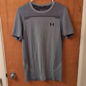 Under Armour Men's Blue T-Shirt